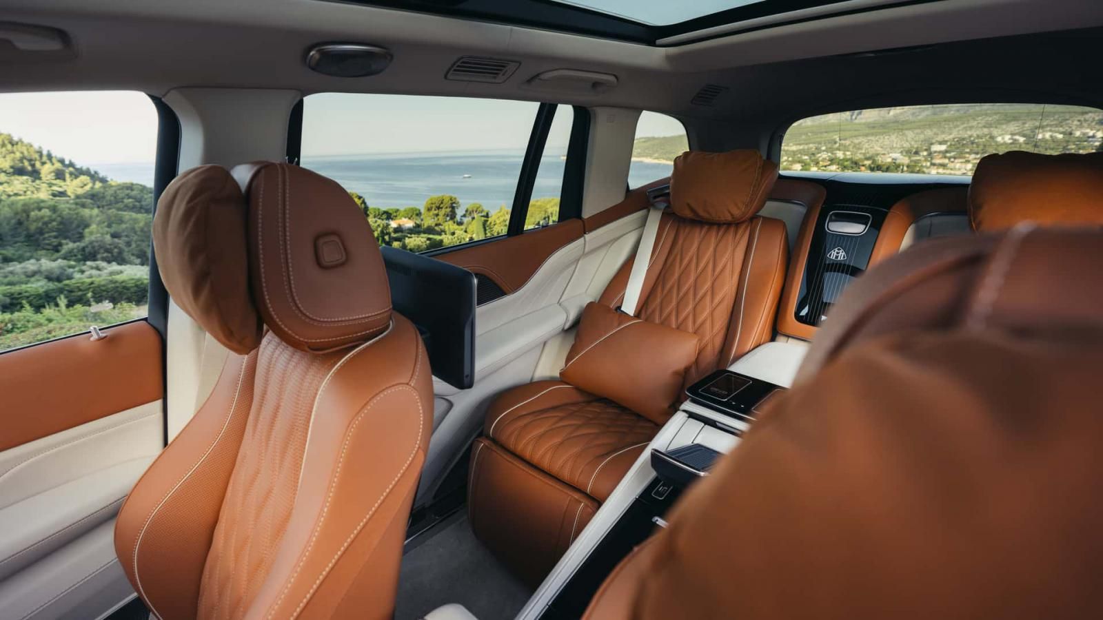 Ντεμπούτο για τη φρεσκαρισμένη Mercedes-Maybach GLS 